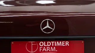 Foto 39 di 40: Mercedes-Benz 230 CE