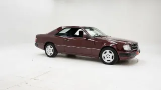 Foto 3 di 40: Mercedes-Benz 230 CE