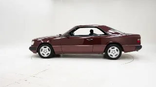 Foto 8 di 40: Mercedes-Benz 230 CE