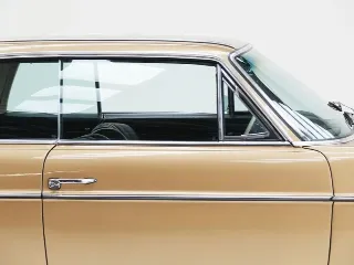 Foto 10 di 40: Mercedes-Benz 250 CE