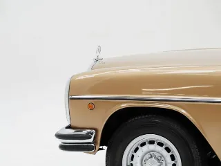 Foto 26 di 40: Mercedes-Benz 250 CE