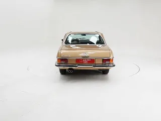 Foto 4 di 40: Mercedes-Benz 250 CE