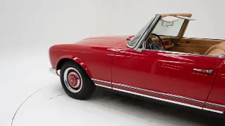 Foto 38 di 40: Mercedes-Benz 250 SL + Hardtop