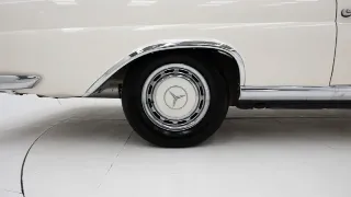 Foto 16 di 40: Mercedes-Benz 280 SE