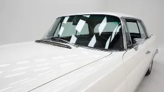 Foto 32 di 40: Mercedes-Benz 280 SE