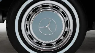 Foto 20 di 40: Mercedes-Benz 280 SE