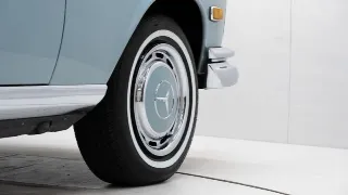 Foto 23 di 40: Mercedes-Benz 280 SE