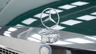 Foto 29 di 40: Mercedes-Benz 280 SE Cabriolet