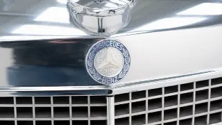 Foto 33 di 40: Mercedes-Benz 280 SE Cabriolet
