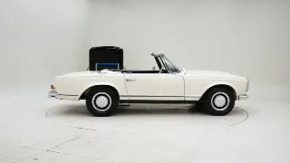 Foto 5 di 40: Mercedes-Benz 280SL Pagode + Hardtop