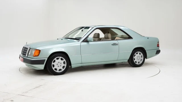 Mercedes-Benz 300 CE