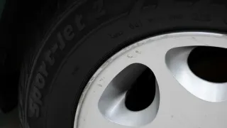 Foto 33 di 40: Mercedes-Benz 300 CE