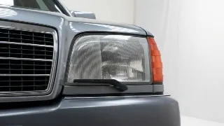 Foto 11 di 40: Mercedes-Benz 300 SE