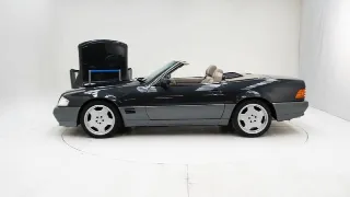 Foto 19 di 40: Mercedes-Benz 300 SL 24V + Hardtop