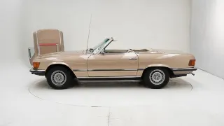 Foto 23 di 80: Mercedes-Benz 350 SL