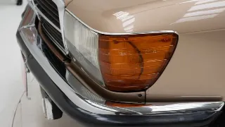 Foto 27 di 80: Mercedes-Benz 350 SL
