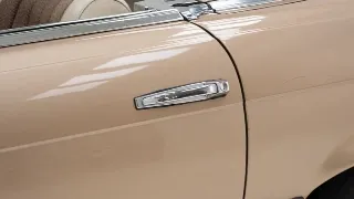 Foto 30 di 80: Mercedes-Benz 350 SL