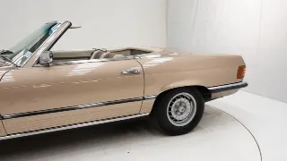 Foto 31 di 80: Mercedes-Benz 350 SL