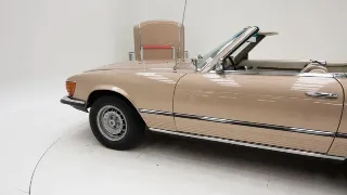 Foto 40 di 80: Mercedes-Benz 350 SL