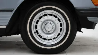 Foto 11 di 40: Mercedes-Benz 380 SL + hardtop