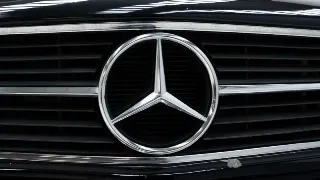 Foto 13 di 40: Mercedes-Benz 420 SEC