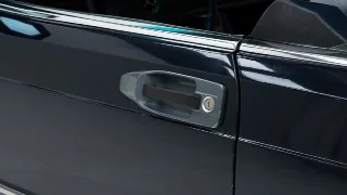 Foto 36 di 40: Mercedes-Benz 420 SEC