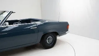 Foto 29 di 40: Mercedes-Benz 450 SL