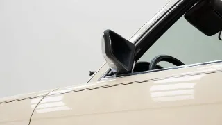 Foto 40 di 40: Mercedes-Benz 560 SL