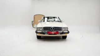 Foto 4 di 40: Mercedes-Benz 560 SL