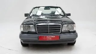Foto 24 di 40: Mercedes-Benz E 220 Cabriolet