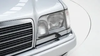 Foto 11 di 40: Mercedes-Benz E 36 AMG + Hardtop