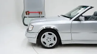 Foto 22 di 40: Mercedes-Benz E 36 AMG + Hardtop