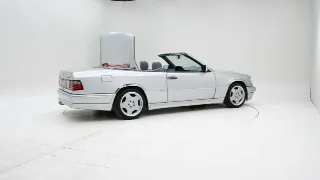 Foto 2 di 40: Mercedes-Benz E 36 AMG + Hardtop