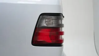 Foto 33 di 40: Mercedes-Benz E 36 AMG + Hardtop