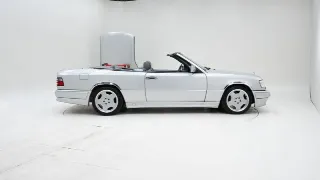 Foto 6 di 40: Mercedes-Benz E 36 AMG + Hardtop