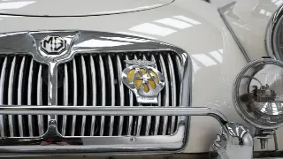 Foto 30 di 40: MG A Coupe Twin Cam