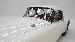 Foto 31 di 40: MG A Coupe Twin Cam