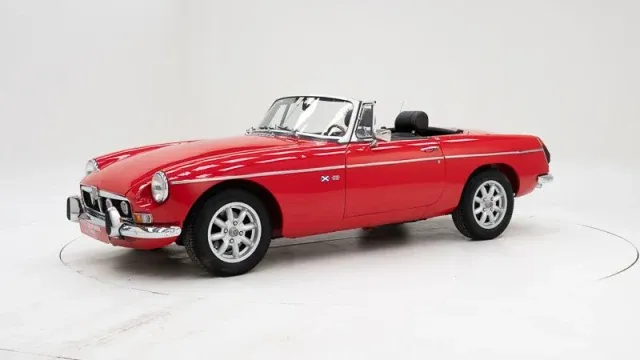 MG B