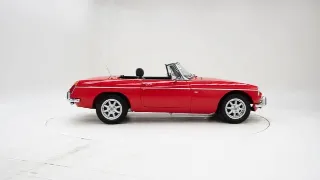 Foto 6 di 40: MG B