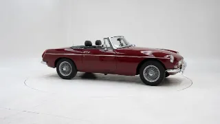 Foto 3 di 40: MG B