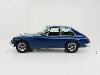 Foto 18 di 40: MG B GT