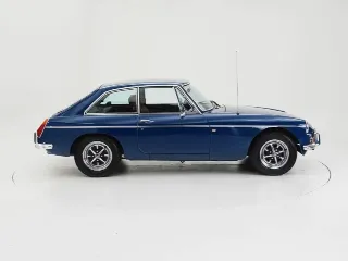 Foto 36 di 40: MG B GT