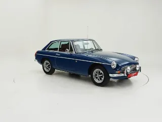 Foto 3 di 40: MG B GT