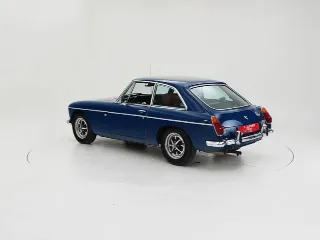 Foto 4 di 40: MG B GT