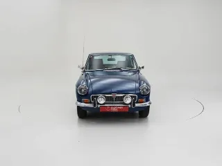 Foto 5 di 40: MG B GT
