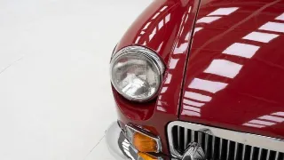 Foto 10 di 40: MG B Roadster