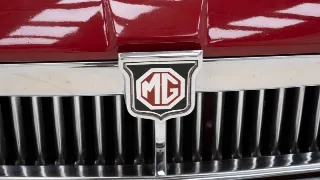 Foto 12 di 40: MG B Roadster