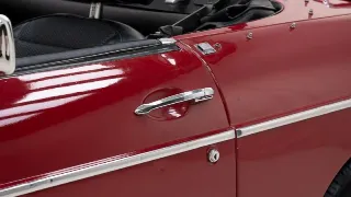 Foto 32 di 40: MG B Roadster
