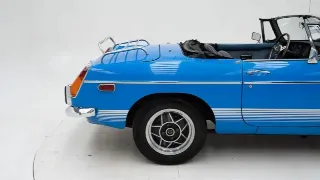 Foto 17 di 40: MG B Roadster
