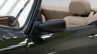 Foto 25 di 40: MG RV8